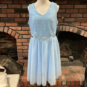 Elegant Blue Sleeveless Dress